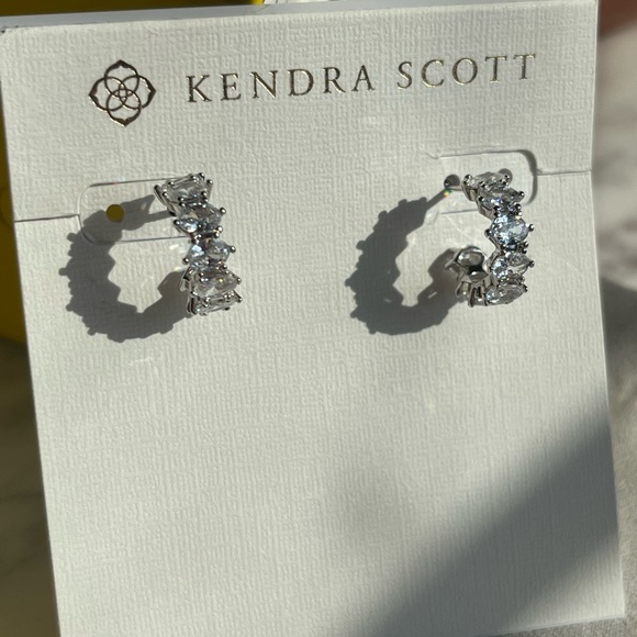 NWT Kendra Scott Cailin Silver Huggie Earrings in White CZ - Picture 2 of 9